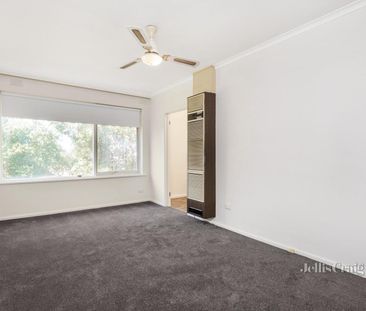 6/2 Grandview Grove, Carnegie - Photo 2