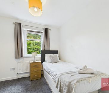 End of terrace house to rent on - Photo 4