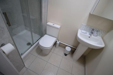 6 bedroom house to rent - Photo 5