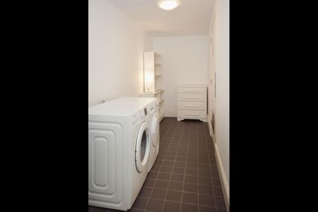 2 Bed Flat, Princes Gate, SW7 - Photo 5