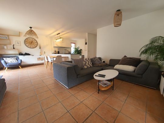 Location Maison 4 pièces 82m² LES PENNES MIRABEAU 13170 - Photo 1