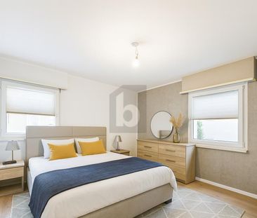 LUMINOUS, SPACIOUS AND SITUATED IN A QUIET AREA - Photo 2