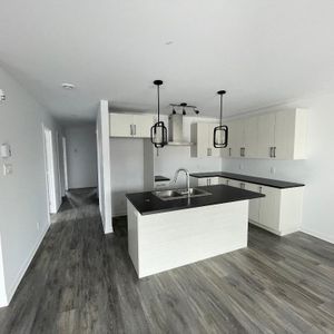 Superbe logement 4½ Moderne | Lumineux | Climatisation - Photo 2