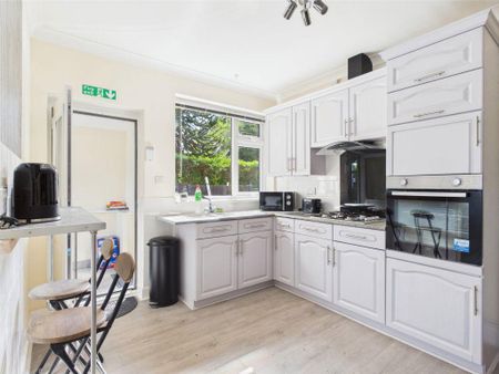 House share to rent - Photo 5