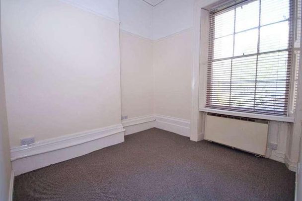 Montpellier, GL50 - Photo 1