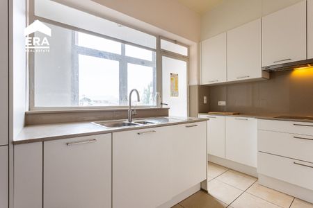 Zeer ruim appartement met drie slaapkamers nabij Stadspark! - Photo 4