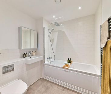 1 bedroom flat to rent - Photo 6