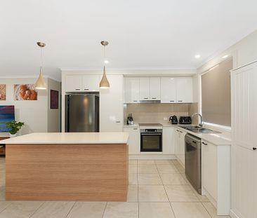 10 Homedale Road - Photo 1