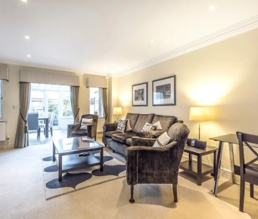 3 bedroom terraced house to rent - Photo 1