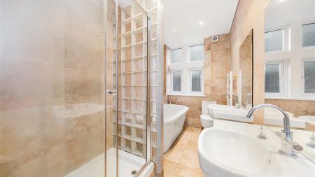Hazelbourne Road, SW12 - Photo 4