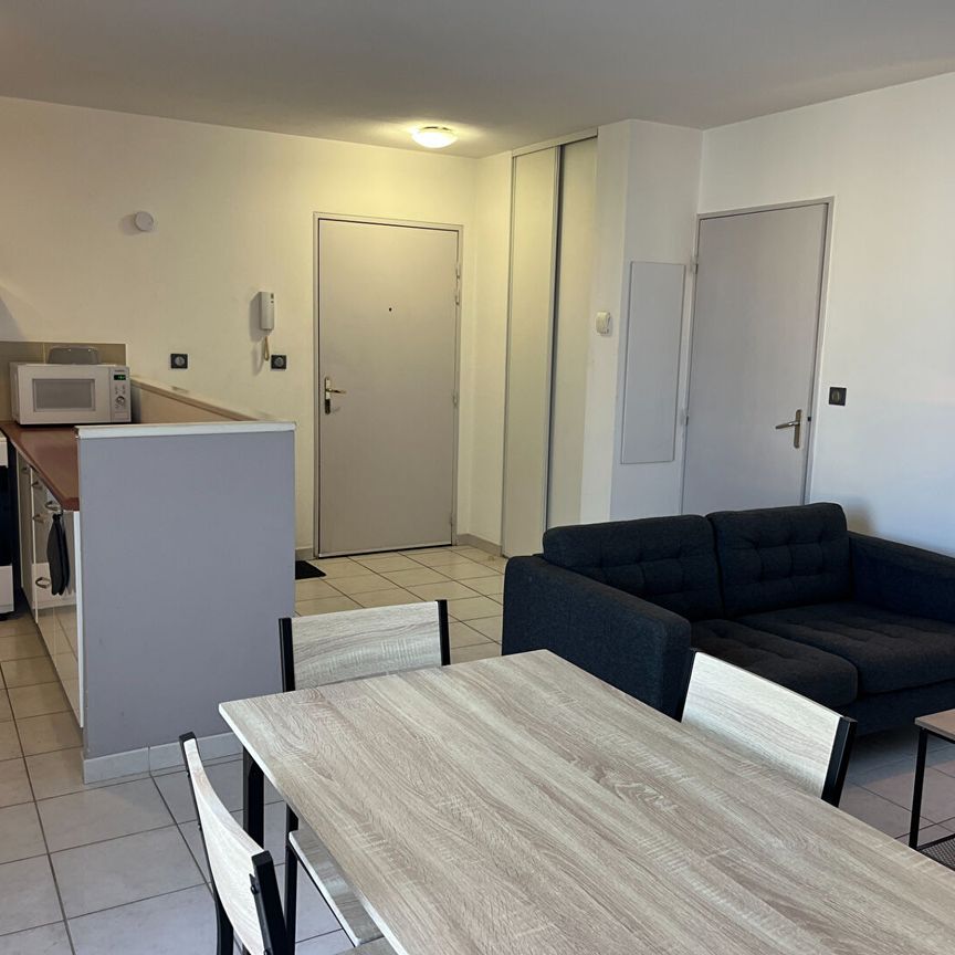 Location Appartement 2 pièces 44m² - Photo 1