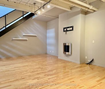 i-Zone Lofts 1159-1173 , #232 - Photo 5