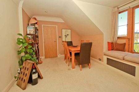 2 Bed Flat, Woodville Gardens, W5 - Photo 3