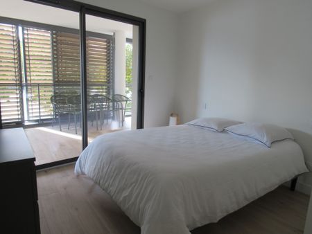 Location Appartement 3 pièces 79m² TAIN L HERMITAGE 26600 - Photo 3