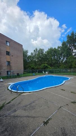 Appartement à louer - Laval (Chomedey) (Place Renaud) - Photo 5