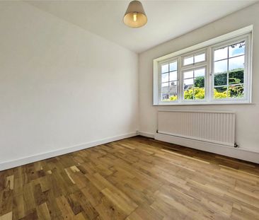 2 bedroom bungalow to rent - Photo 1