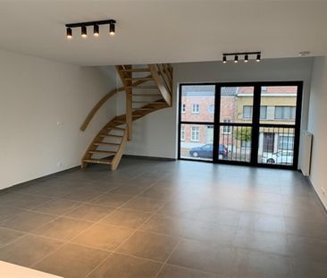 Appartement te huur - Photo 1