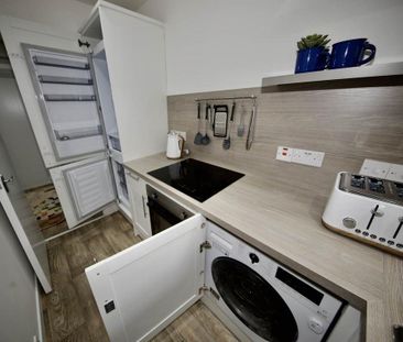 1 bedroom flat to rent - Photo 5