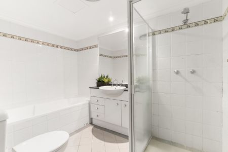 122/18-34 Waverley Street, Bondi Junction - Photo 5