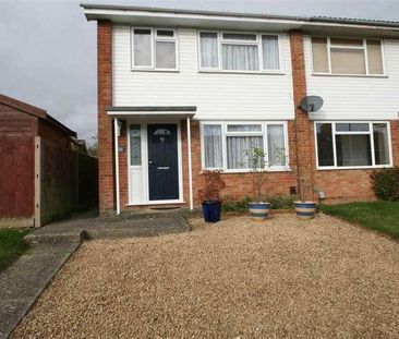 Brighton Hill, Basingstoke, Hampshire, RG22 - Photo 1