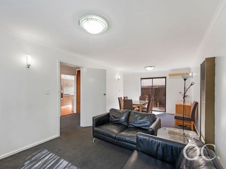 Open the Door To City Living by Victoria Park and Hutt Street - Photo 3