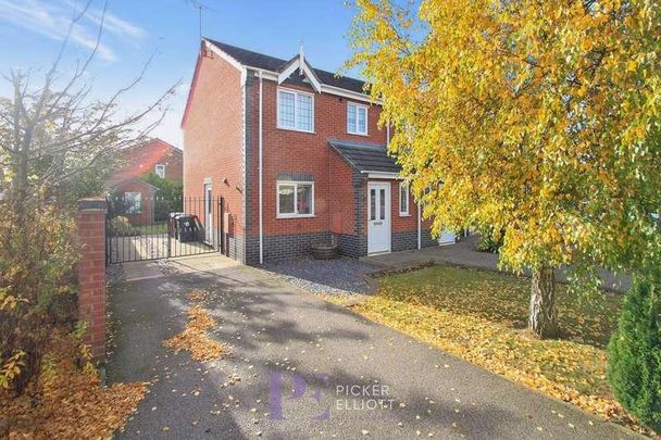 Livia Close, Hinckley, LE10 - Photo 1