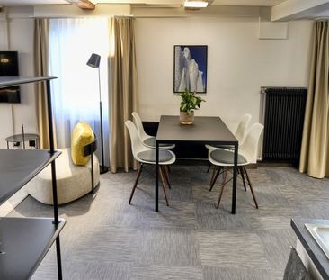 "Neues möbliertes Loft an sehr zentraler Lage in Altdorf" - Photo 2
