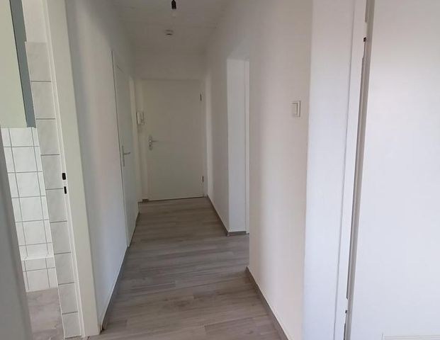 Helle 3 Zimmer Wohnung im Doktorkamp 16 in Wolfenbüttel 1. OG links - Foto 1