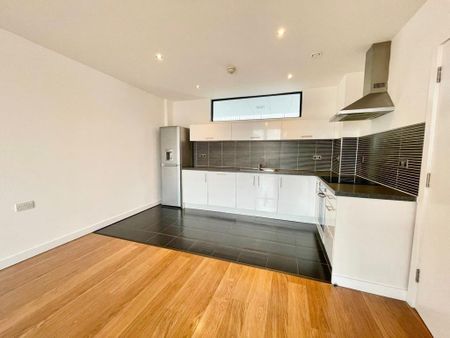 2 bedroom flat to rent - Photo 4