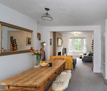 3 bedroom semi-detached house to rent - Photo 3