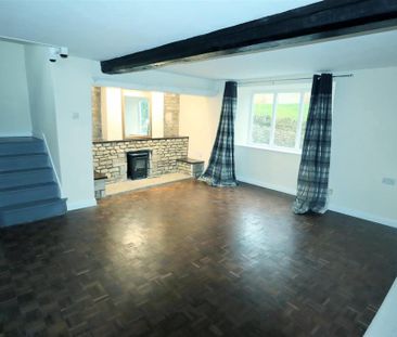 4 bedroom farm house to rent - Photo 2