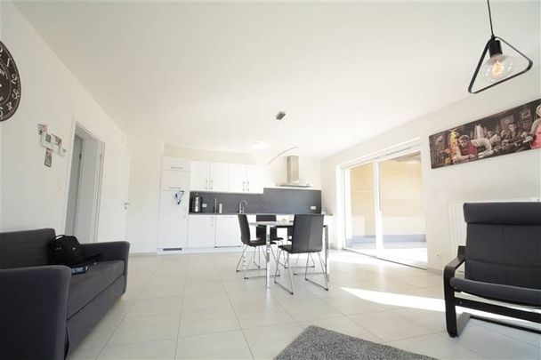 Appartement te huur - Foto 1