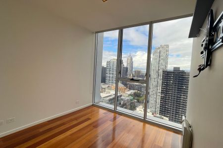 Luxury living in the heart of Melbourne CBD - Photo 3