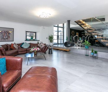 3 bedroom barn conversion to rent - Photo 3