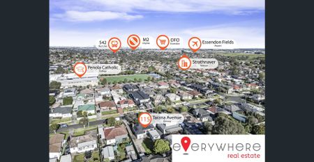 Charming, Revitalized, Ready for Occupancy - Welcome Home! - Photo 5