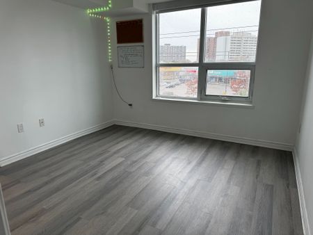 For Lease - 1 Falaise Road Unit# 321, Toronto, Ontario - Photo 3