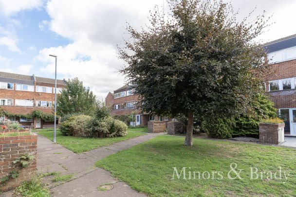 Templemere, Norwich - Photo 1