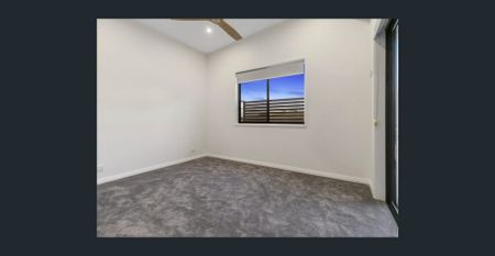 Modern 3-Bedroom Apartment with City Views - READY NOW - Photo 5