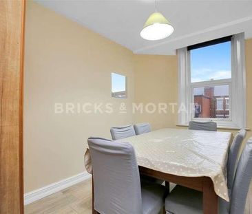 (?ppw) Simonside Terrace, Heaton, NE6 - Photo 2