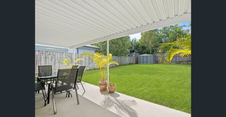 Fully Furnished, Modern Bayside Luxury Home in Thorneside - Photo 4