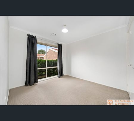 7/31 Walker Crescent, Jerrabomberra, NSW 2619 - Photo 4