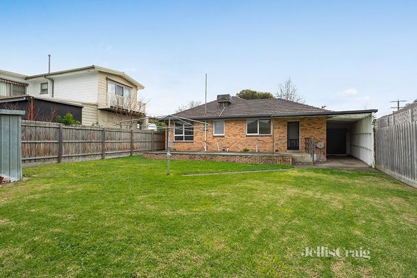 3 Thompson Street, Watsonia - Photo 1