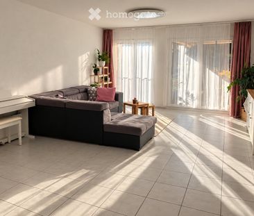 Sonnige und grosszügige 4.5-Zimmer-Wohnung - Photo 2