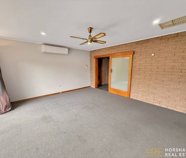 Modern 4-Bedroom Home Near the River - Photo 1