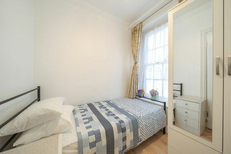 Warwick Gardens, West Kensington, W14 - Photo 2