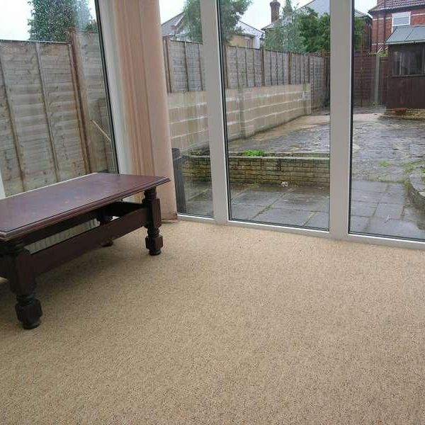 Bedroom Detached House In Winton, BH9 - Photo 1