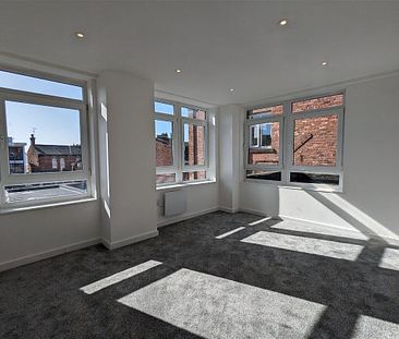 Apartment 1, Queen Anne House, Southport, Merseyside, PR8 - Photo 3
