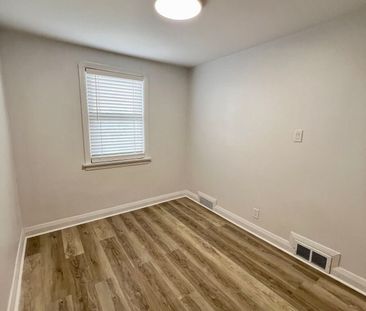 For Lease - 354 Kane Avenue Unit# Main, Toronto, Ontario - Photo 6