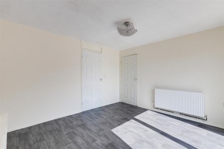 3 Bed Terraced House For Rent - Photo 4