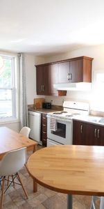 1 CH - 1 SDB - Québec - $1,300 /mo - Photo 4